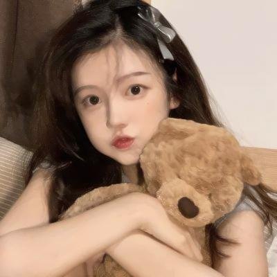隐世狼女第一季封面
